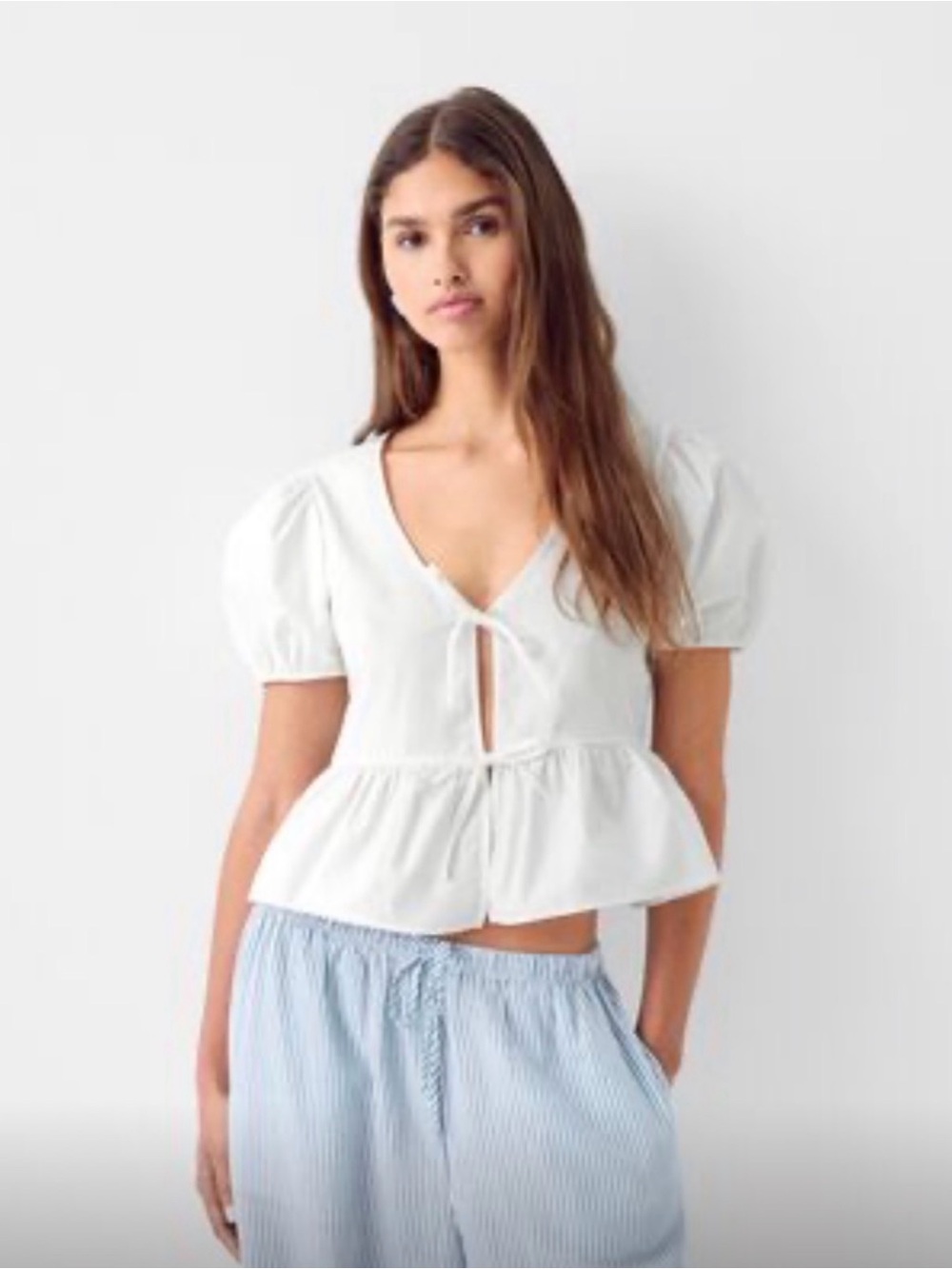 Berksha White Tie-Front Top